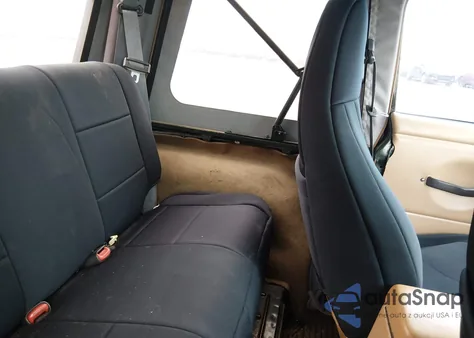 1998 Jeep Wrangler Se z USA, uszkodzony, nr VIN 1J4FY29PXWP792540